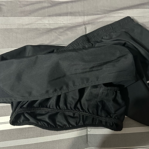 nike - Picture 3 of 4